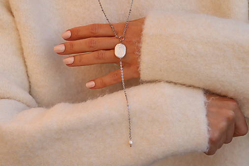 Náhrdelník v tvare Y Keshi perla