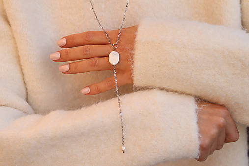 Náhrdelník v tvare Y Keshi perla