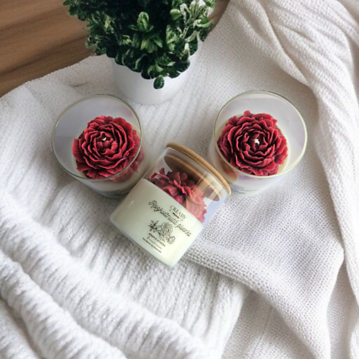 Sójová sviečka v skle Pivónia