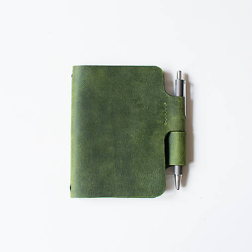 Papiernictvo - Kožený zápisník s perom/ceruzkou  (A6 s perom) - 17967605_