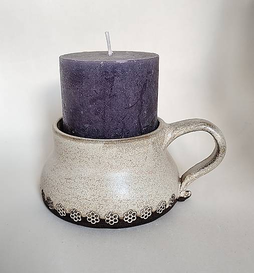 Svietidlá - Keramický svietnik na širokú sviečku - 17965518_