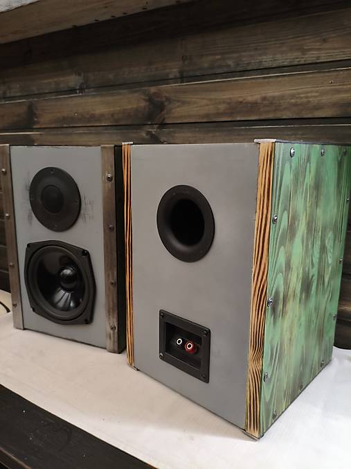 Hifi industriálne reproduktory