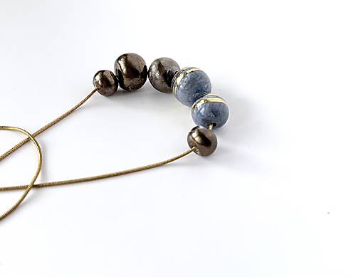 Porcelánový náhrdelník