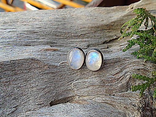 Strieborné náušnice Ag925 Mesačný kameň