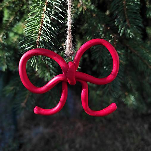 Vianočná červená mašlička - 3D ozdoba na stromček