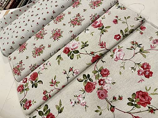 BAVLNA DEKOR / RUŽE NA REŽNOM PODKLADE