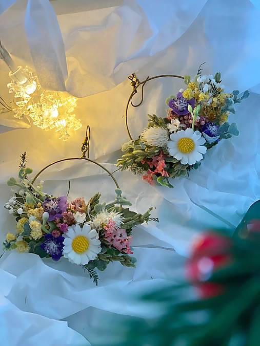 Darčekový box "prvý jarný pozdrav " - venček, hrebienok a náušnice