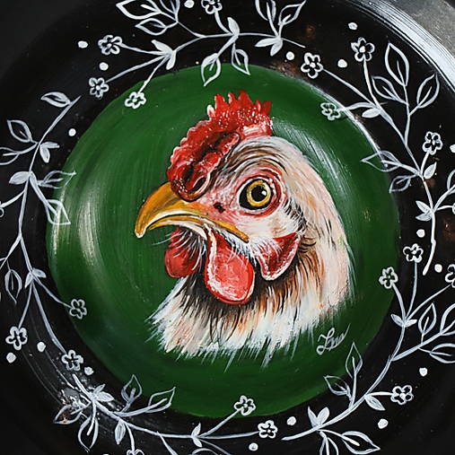 Upcyklovaná ručne maľovaná pokrievka Sliepka