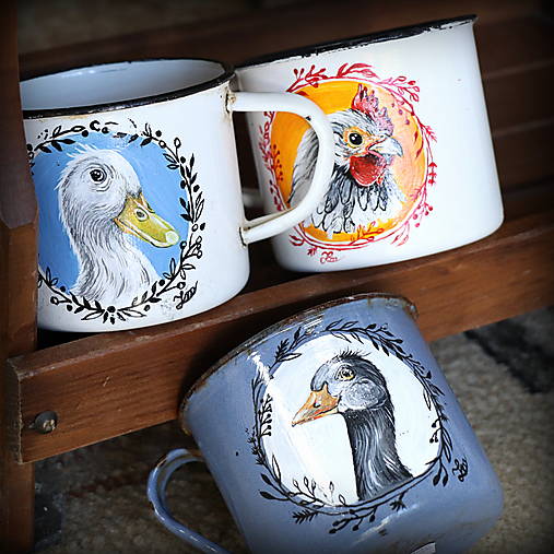 Upcyklovaný ručne maľovaný smaltovaný hrnček