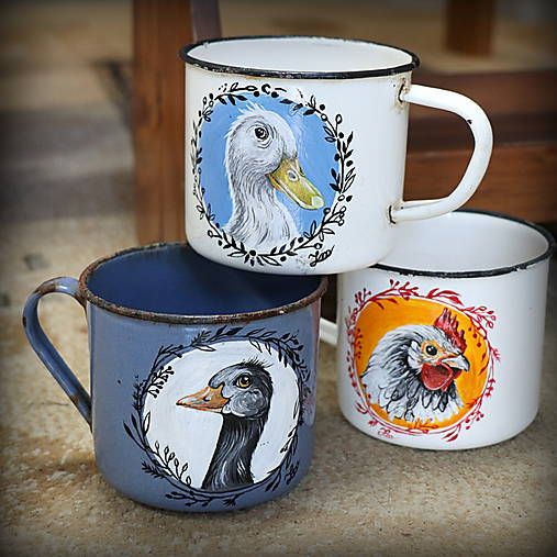 Upcyklovaný ručne maľovaný smaltovaný hrnček