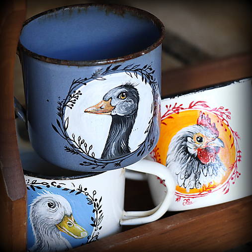 Upcyklovaný ručne maľovaný smaltovaný hrnček