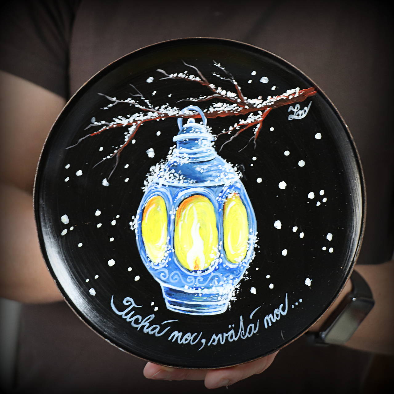 Upcyklovaná ručne maľovaná vianočná pokrievka Lampáš