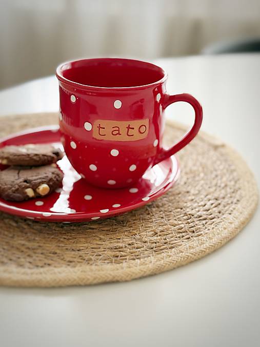 Nádoby - Šálka - TATO červená bodkovaná - 17972674_