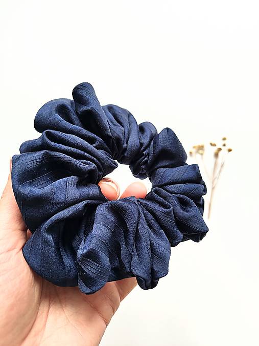 Basic MAXI scrunchie (Tmavomodrá II.)