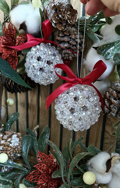 Vianočná krištáľova guľa  (Vianočná guľa biela)