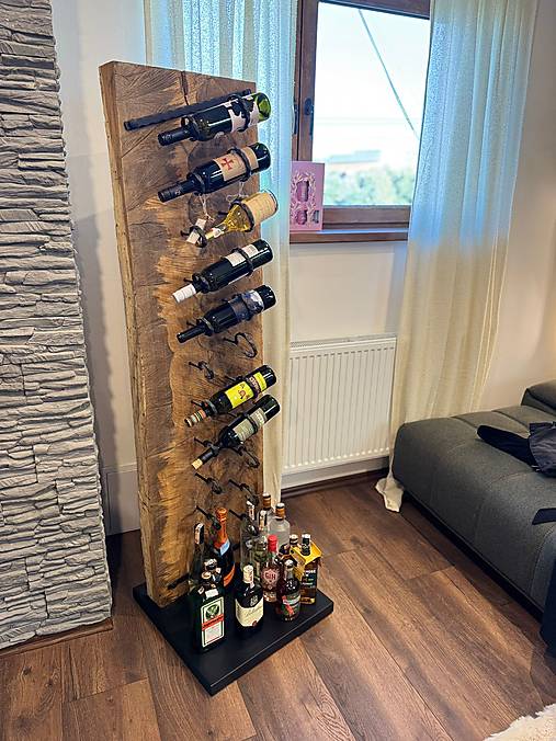 Úložné priestory & Organizácia - Dubovo - industriálny stojan na víno - 17974360_