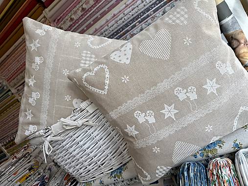 VANKÚŠIKY / ZIMA /  VIANOCE/ SKLADOM