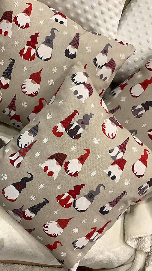 ❤️VANKÚŠIKY / TRPASLÍCI NA REŽNOM❤️