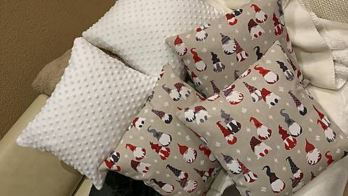 ❤️VANKÚŠIKY / TRPASLÍCI NA REŽNOM❤️