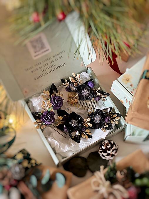 Darčekový box "chuť noci" - hrebienok, set vláseniek a klipy na topánky