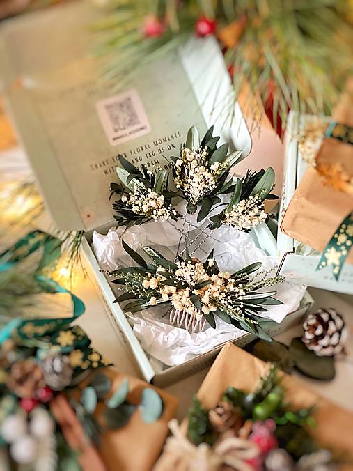 Darčekový box "nadýchnuť sa rána" - hrebienok a set vláseniek