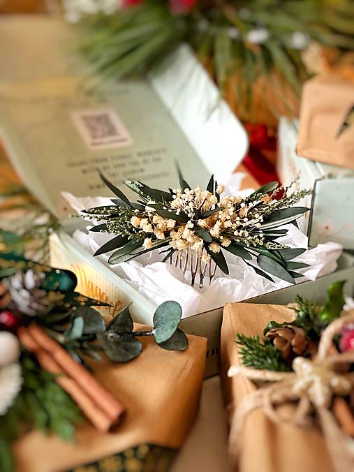 Darčekový box "nadýchnuť sa rána" - hrebienok a set vláseniek