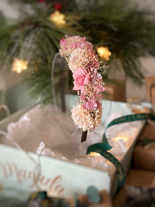 Darčekový box "sladká romanca " -  čelenka, náušnice a set vláseniek