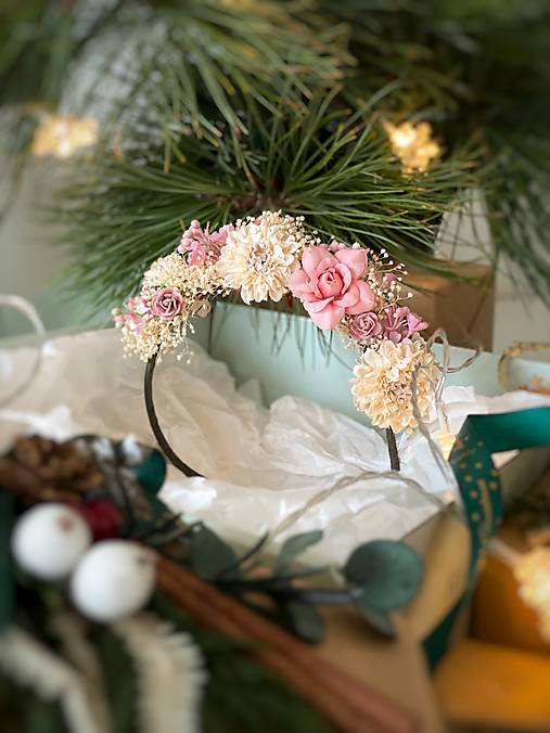 Darčekový box "sladká romanca " -  čelenka, náušnice a set vláseniek