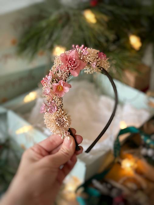 Darčekový box "sladká romanca " -  čelenka, náušnice a set vláseniek