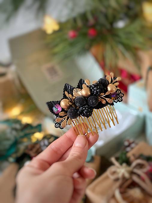 Darčekový box "noc s chuťou černíc" - hrebienok, prstienok a klipy na topánky