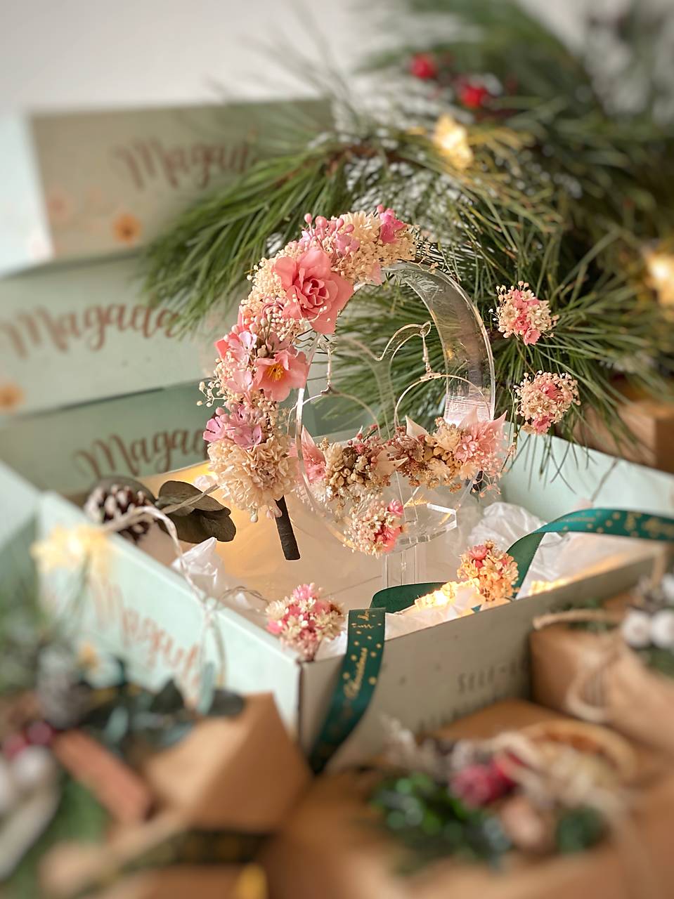 Darčekový box "sladká romanca " -  čelenka, náušnice a set vláseniek