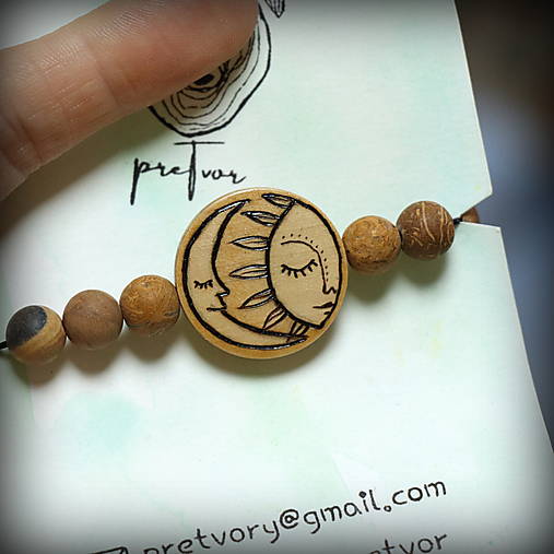 Drevené náramky od Pretvor