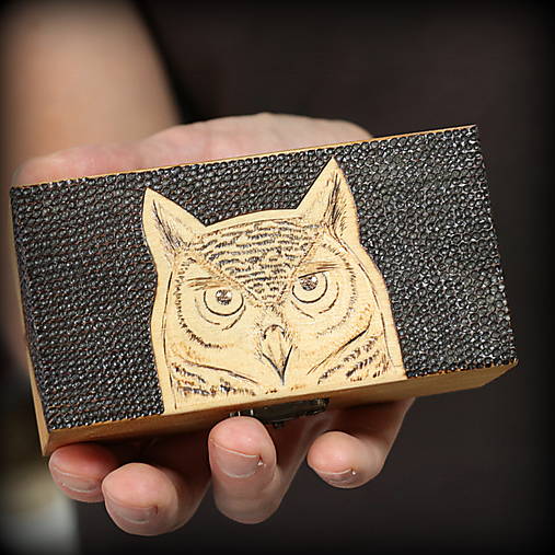 Drevená šperkovnica Sova od Pretvor