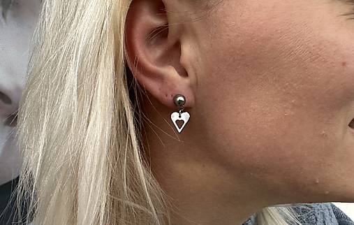 Náušnice - Zapichovacie náušnice srdce - 17975999_