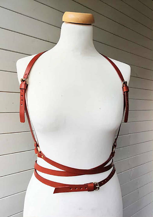 Opasky - Hnědý kožený Harness, hnědé řemínky na tělo, mosaz - 17978101_