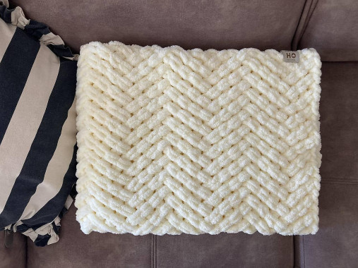 Úžitkový textil - MILKY WHITE detská puffy deka 115 × 120 cm - 17978379_