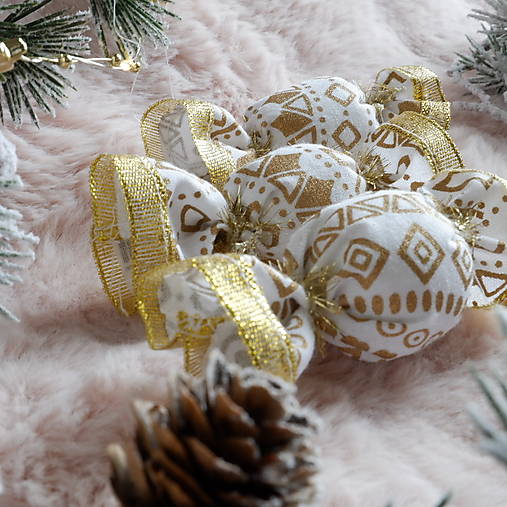 Vianočné salónky  (Zlatá)