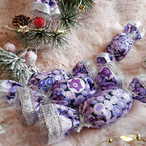 Vianočné salónky  (Fialová)