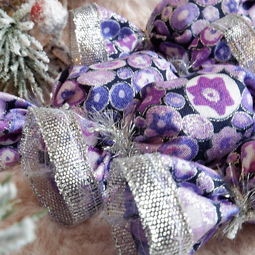 Vianočné salónky  (Fialová)