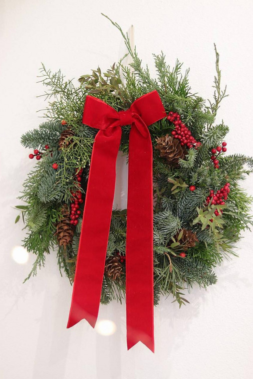 Dekorácie - Vianočný veniec na dvere  - "červené Vianoce" - 17979821_