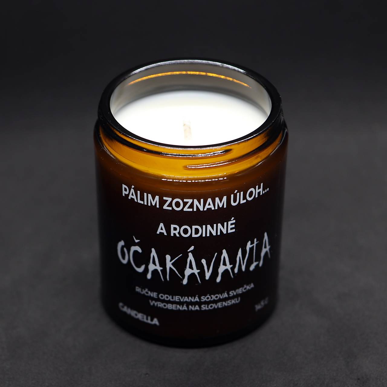 PÁLIM ZOZNAM ÚLOH A RODINNÉ OČAKÁVANIA sójová sviečka