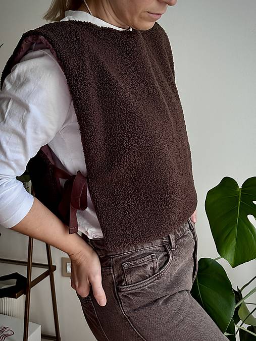 Vesty - Dámska teddy vesta obojstranná - 17979471_