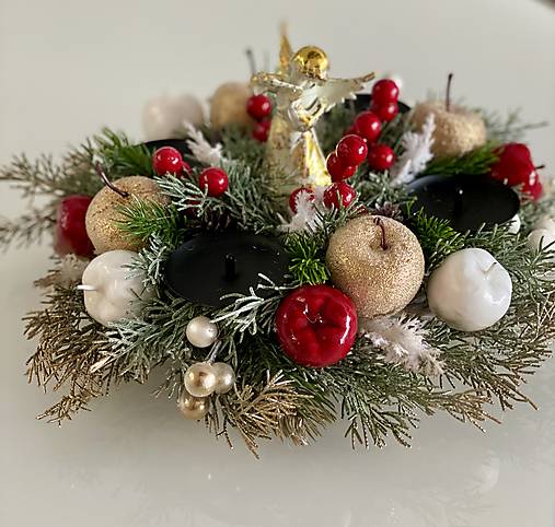 Adventný veniec svietnik 32cm na stôl pre 4 sviečky