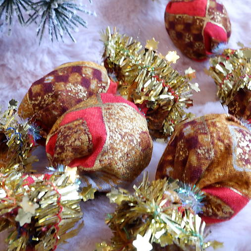 Vianočné salónky  (Bordová)