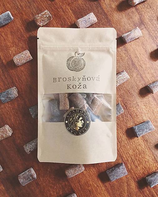 Broskyňová koža