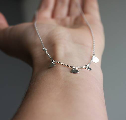 Náhrdelníky - Strieborný náhrdelník srdiečka  - 17981772_