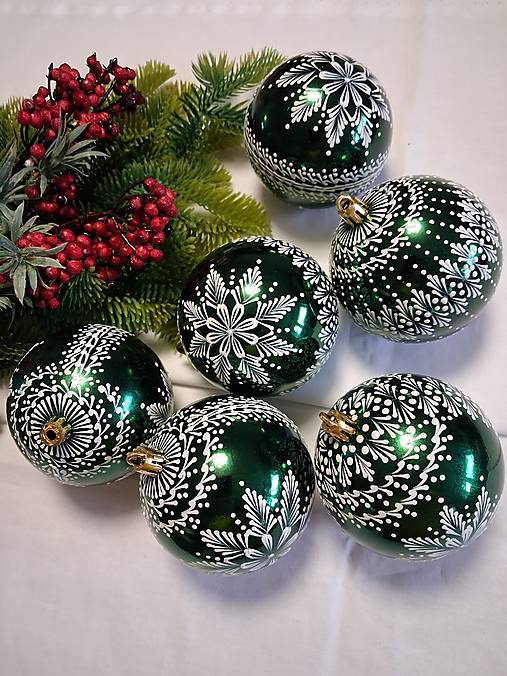 Dekorácie - Vianočné gule zdobené voskom-Objednávka pre Máriu - 17981780_