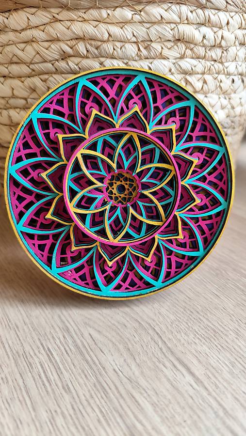Obrazy - Viacvrstvová mandala (3D efekt) - farebný kvet - 17986502_