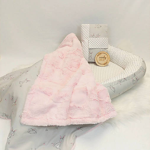 Luxusná minky deka so zajačikmi