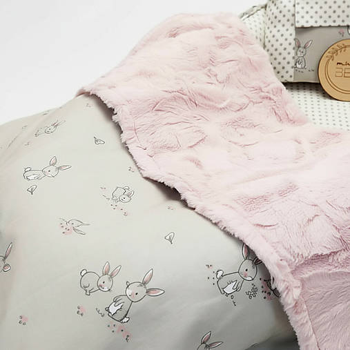 Luxusná minky deka so zajačikmi
